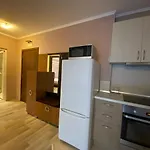 Admiral Plaza A1 Sunny Apartment
