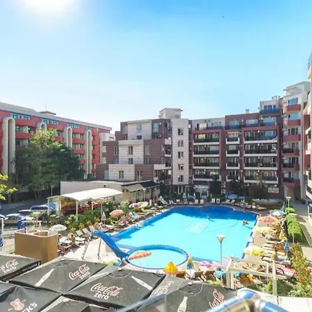 아파트 Admiral Plaza A1 Sunny *