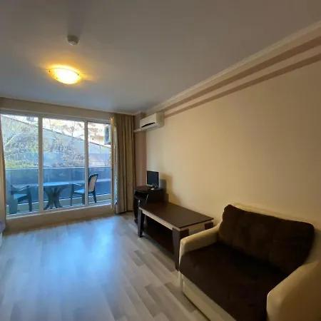 Private Cozy Admiral Plaza A1