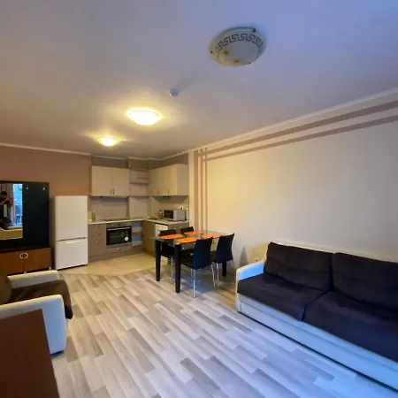 Private Cozy Admiral Plaza A1