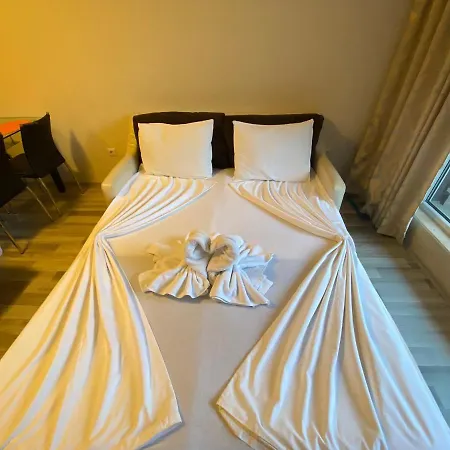 Private Cozy Admiral Plaza A1